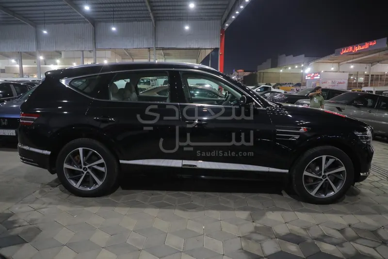 2025 جينيسيس جي في 80