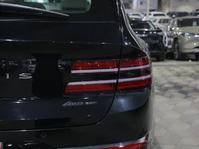 2025 جينيسيس جي في 80