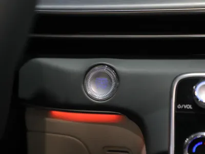 2025 جينيسيس جي في 80