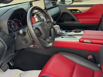 2023 لكزس إل إكس 600