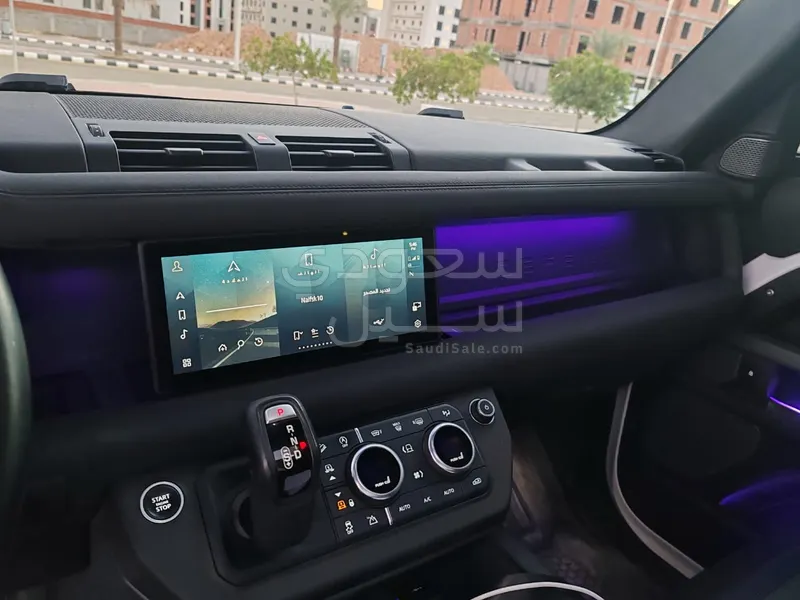 2021 لاند روفر ديفيندر اكس