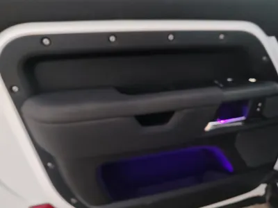 2021 لاند روفر ديفيندر اكس