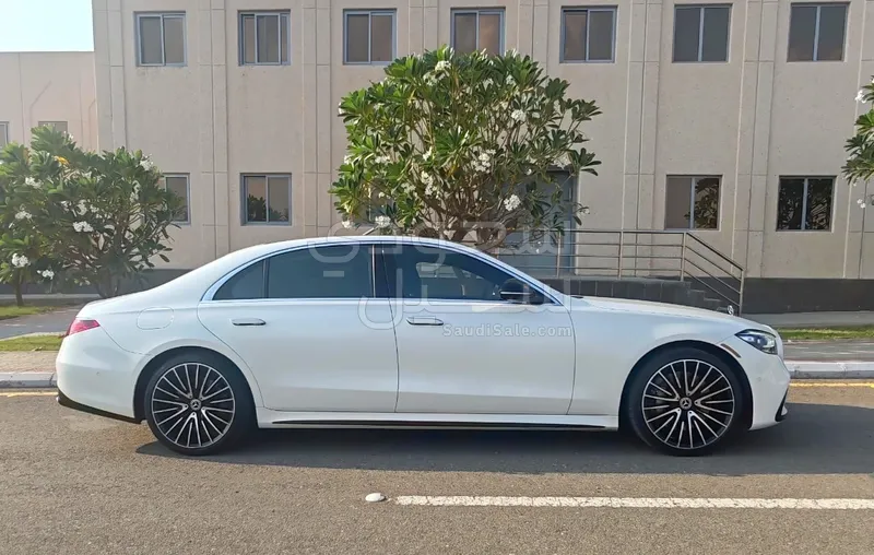 2022 مرسيدس - بنز إس 500 أي إم جي