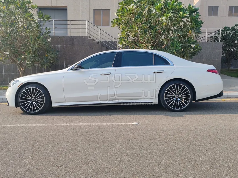 2022 مرسيدس - بنز إس 500 أي إم جي