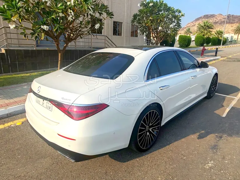 2022 مرسيدس - بنز إس 500 أي إم جي