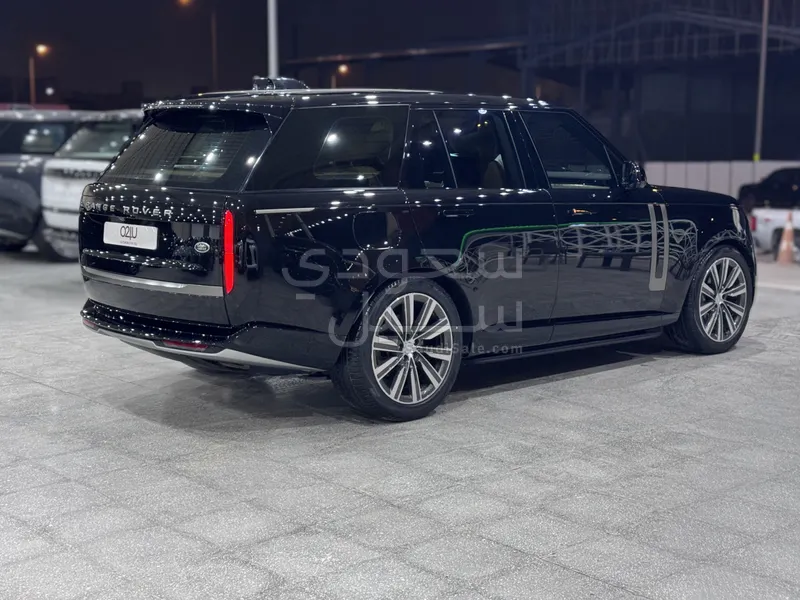2023 لاند روفر رينج روفر اتش اس اي