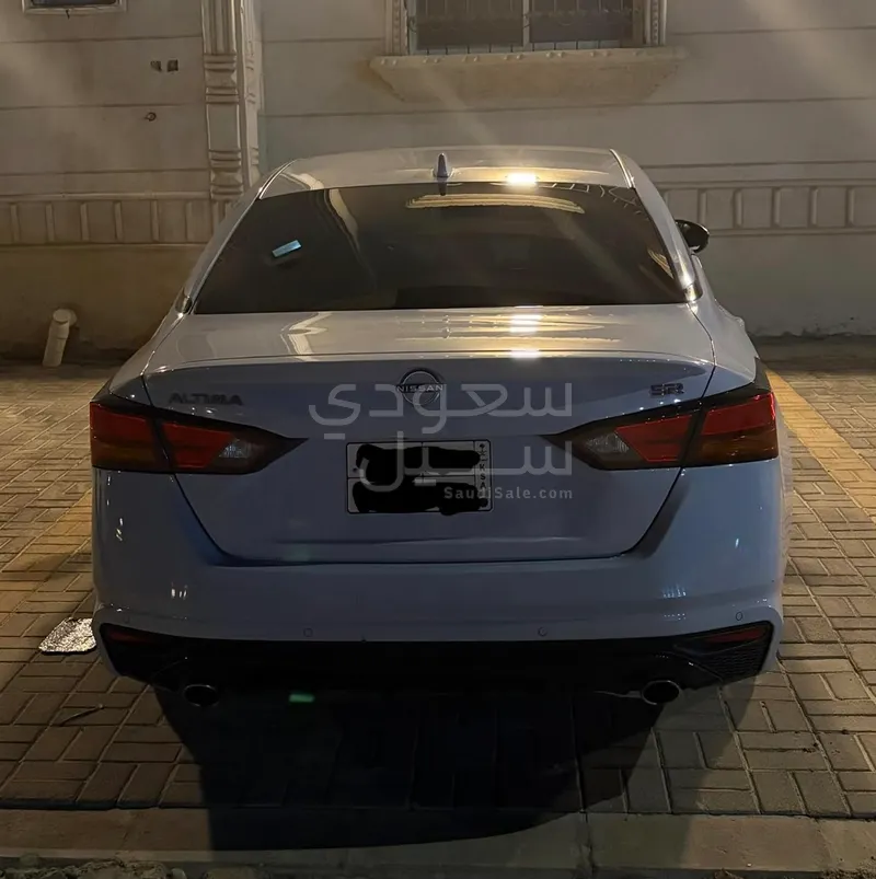 2024 نيسان التيما