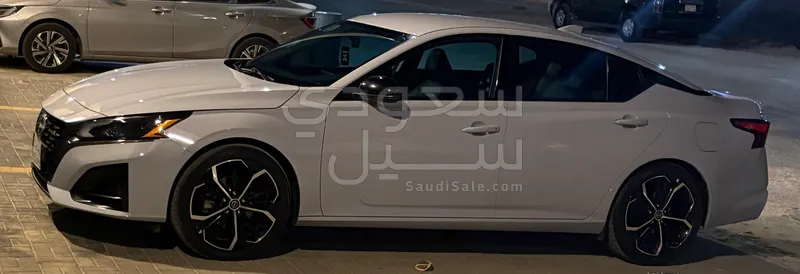 2024 نيسان التيما