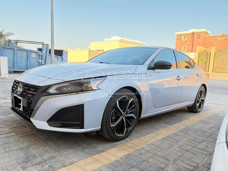 2024 نيسان التيما