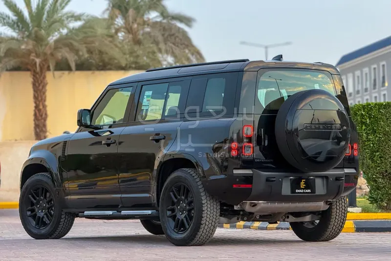 2026 لاند روفر ديفيندر اس اي