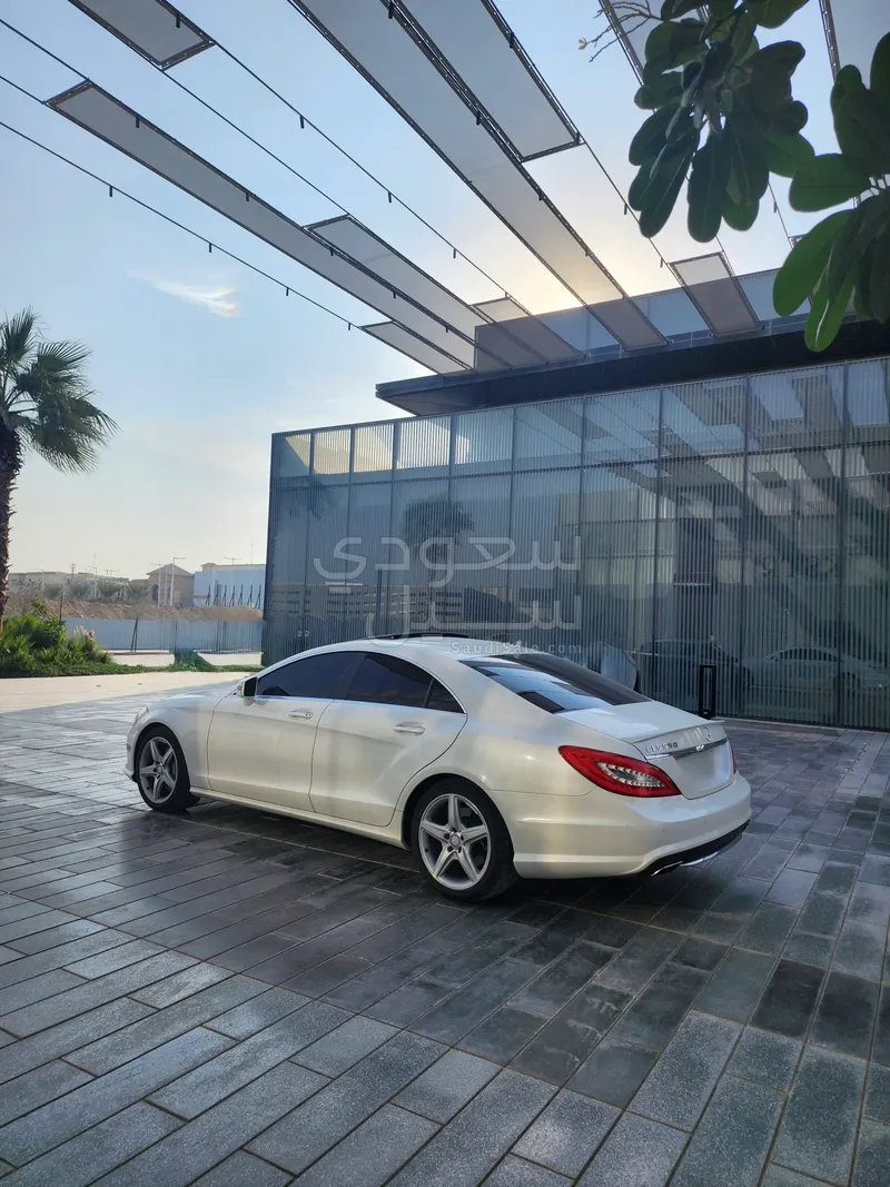 2014 مرسيدس - بنز سي إل إس 550