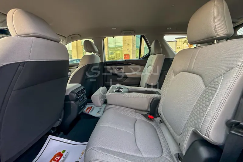 2025 هوندا بايلوت إي إكس - 2 دابليو دي