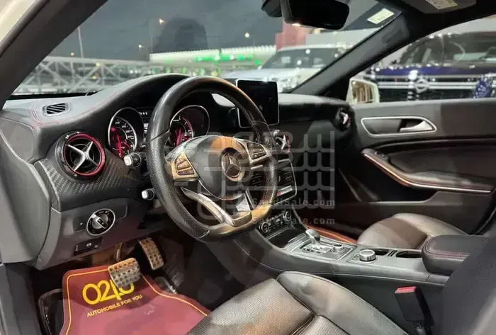 2016 مرسيدس - بنز أي 45 أي إم جي