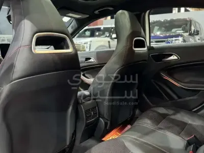 2016 مرسيدس - بنز أي 45 أي إم جي