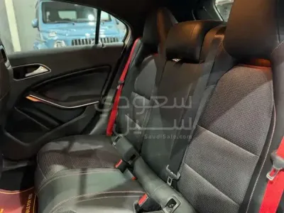 2016 مرسيدس - بنز أي 45 أي إم جي