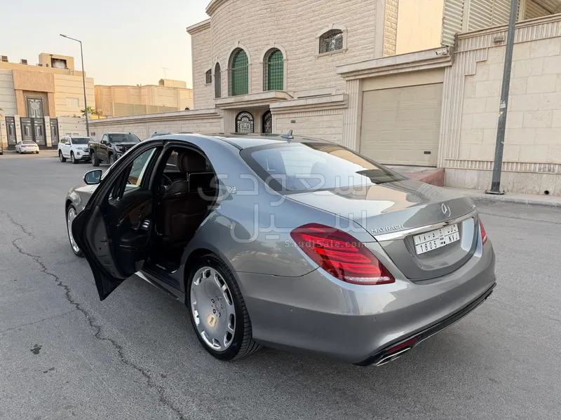 2015 مرسيدس - بنز إس 600