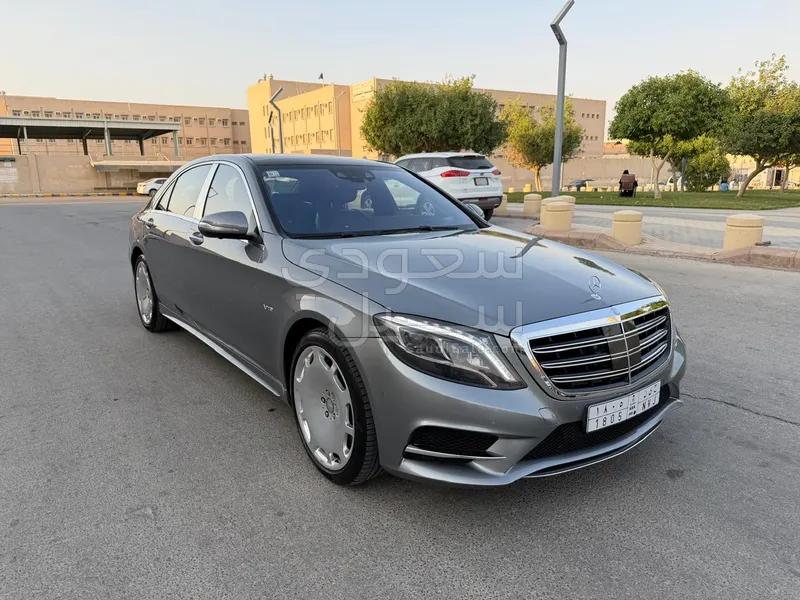 2015 مرسيدس - بنز إس 600