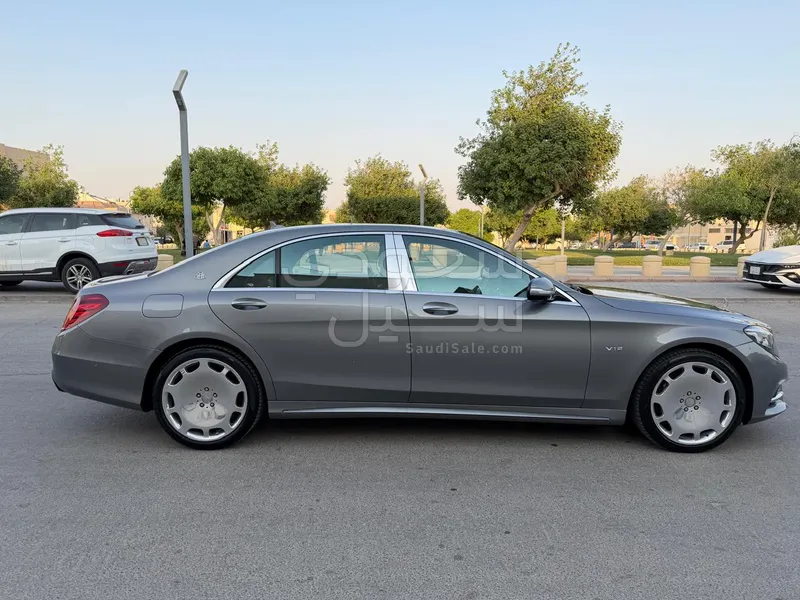 2015 مرسيدس - بنز إس 600