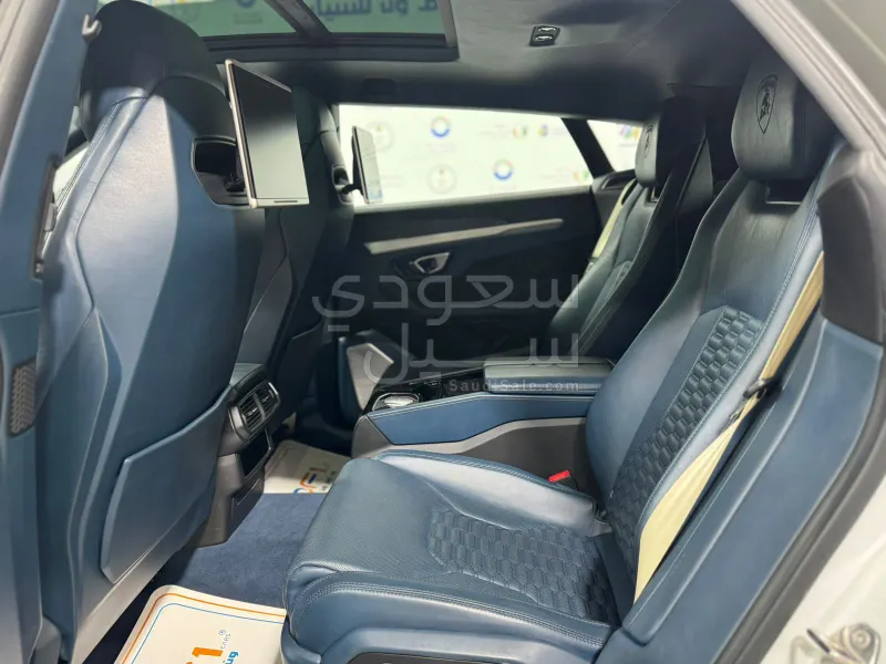 2021 لمبرجيني اوروس