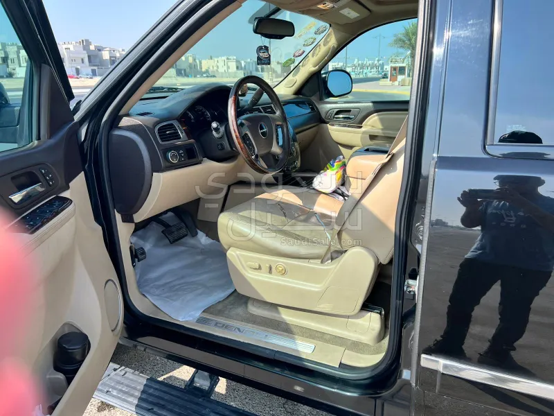 2012 جي ام سي يوكون دينالي