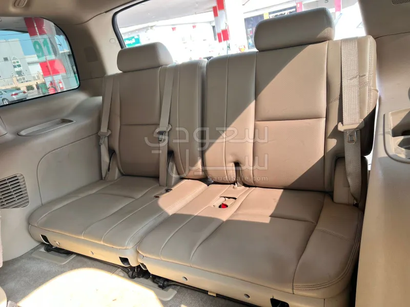 2012 جي ام سي يوكون دينالي