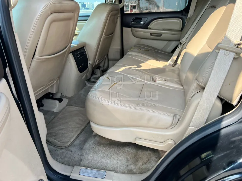 2012 جي ام سي يوكون دينالي