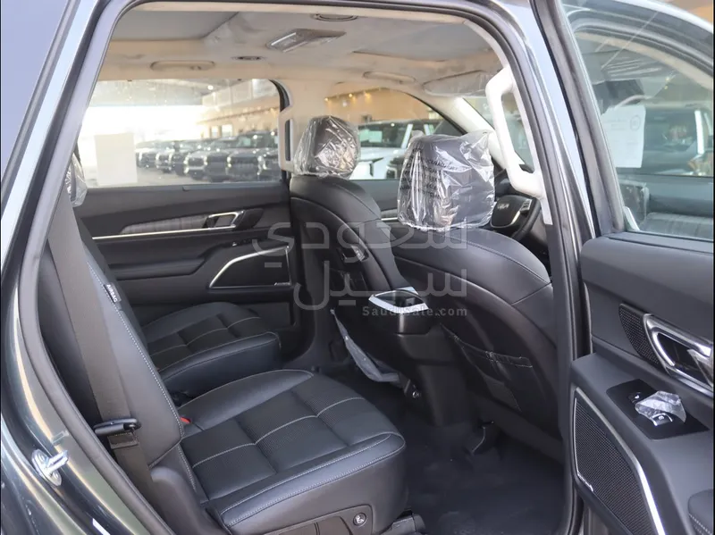 2024 Kia Telluride LX