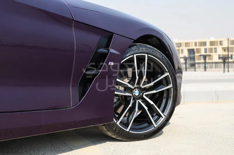 2024 بي ام دبليو الفئة زد 4