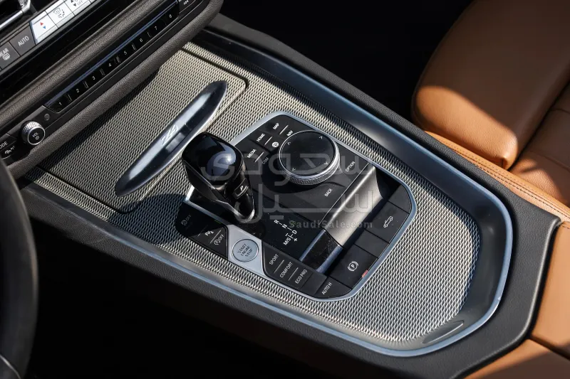 2024 بي ام دبليو الفئة زد 4