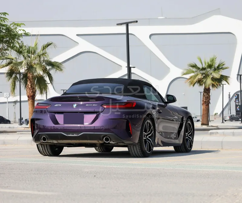 2024 بي ام دبليو الفئة زد 4