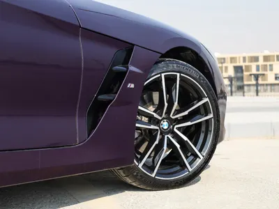 2024 بي ام دبليو الفئة زد 4