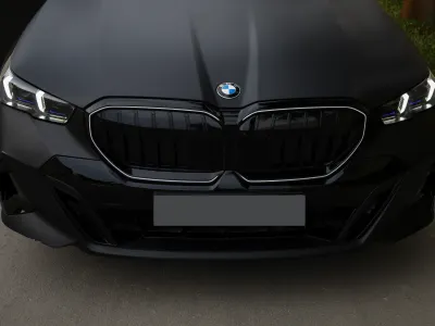 2024 بي ام دبليو الفئة الخامسة 520 أي إم كت