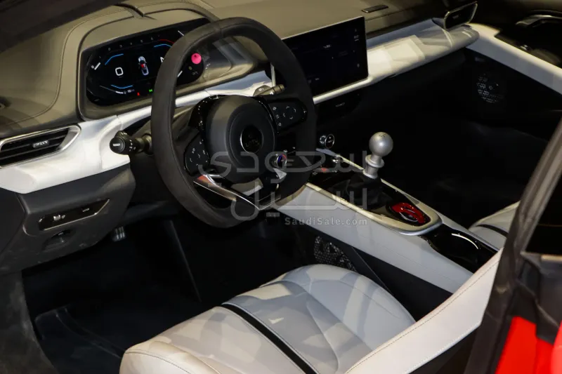 2025 لوتس اميرا فرست ادشن