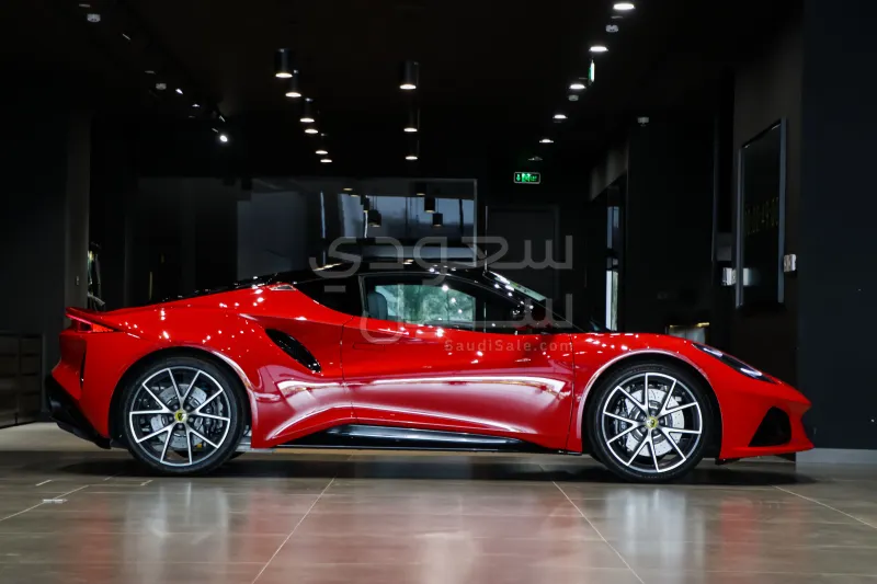 2025 لوتس اميرا فرست ادشن