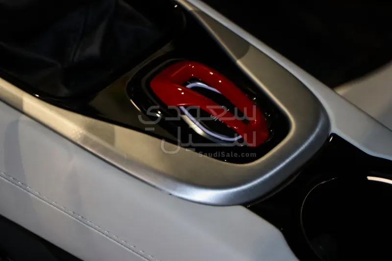 2025 لوتس اميرا فرست ادشن