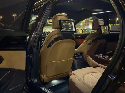 2015 اودي اي 8 ال 50 تي اف اس اي