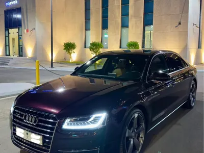 2015 اودي اي 8 ال 50 تي اف اس اي