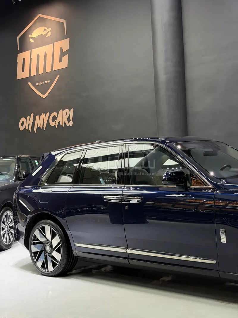 2020 رولز رويس كولينان سلفر بادج