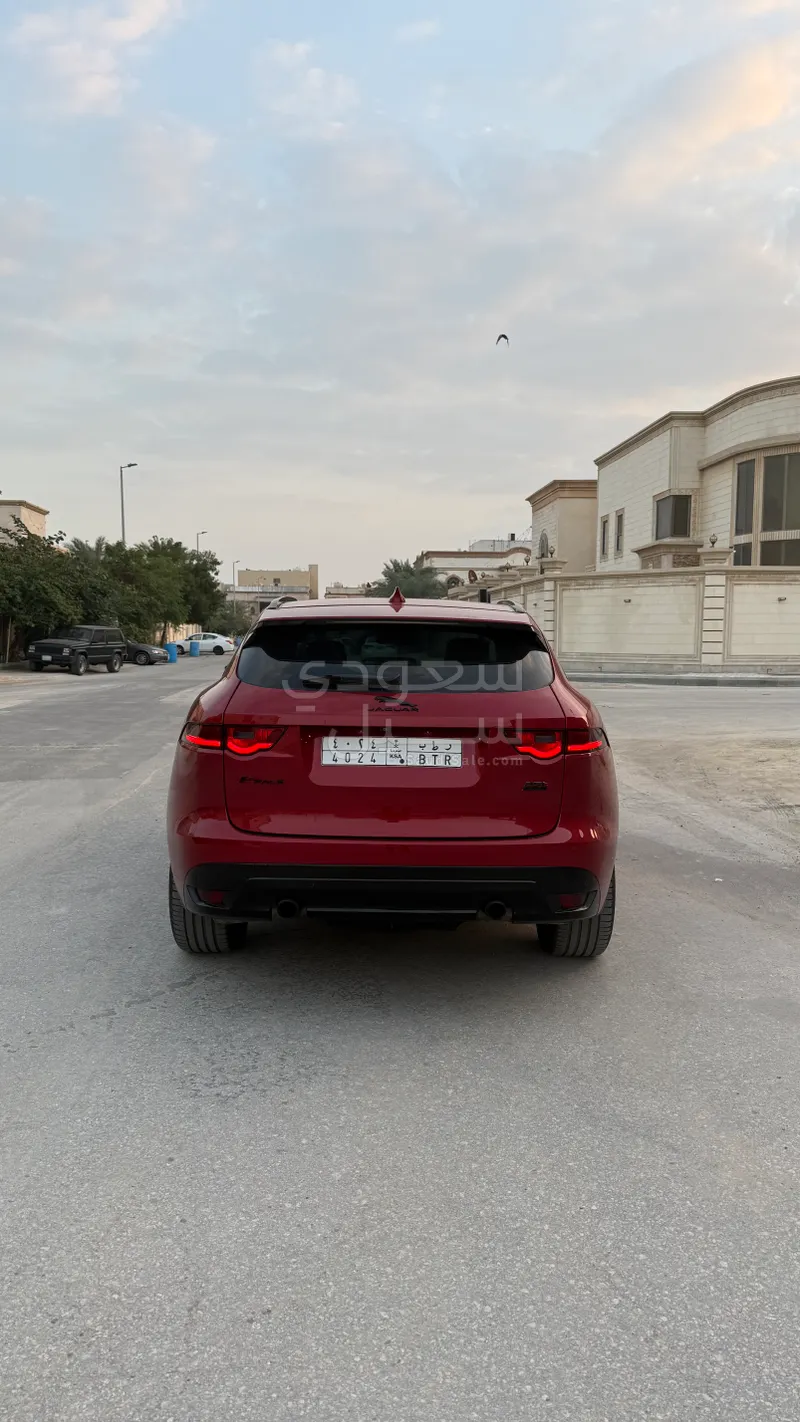 2018 جاكوار اف-بيس ار سبورت