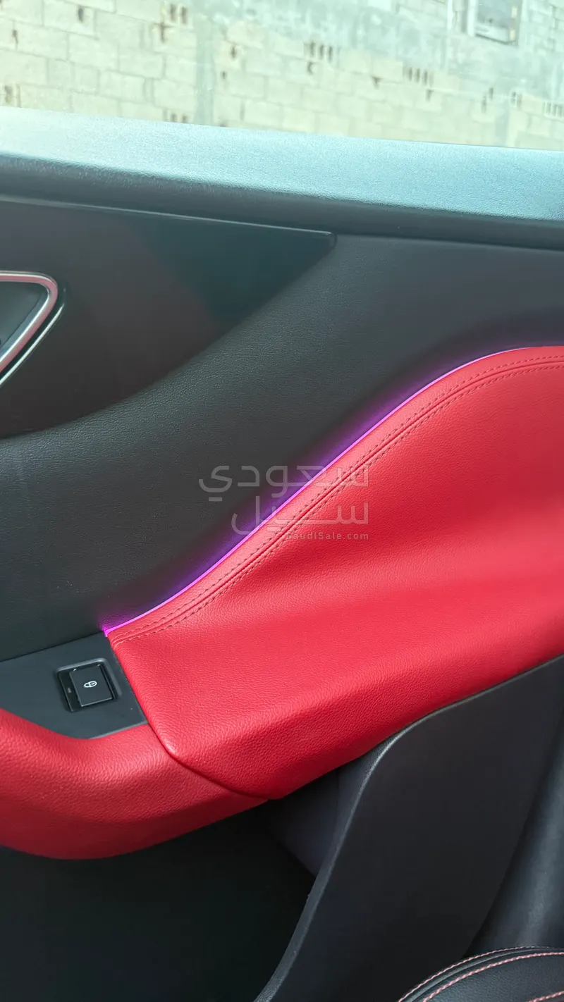 2018 جاكوار اف-بيس ار سبورت