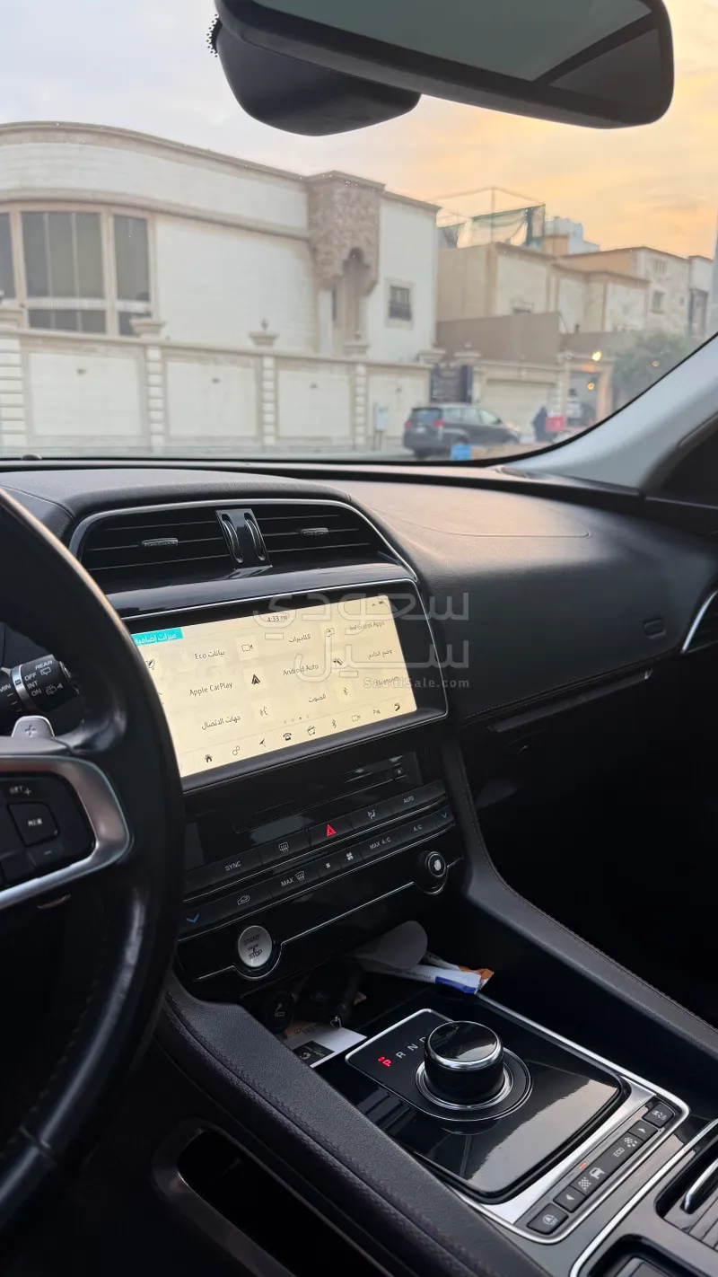 2018 جاكوار اف-بيس ار سبورت