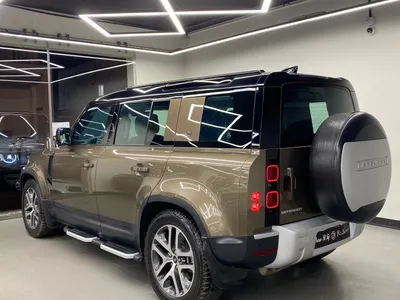 2020 لاند روفر ديفيندر 110