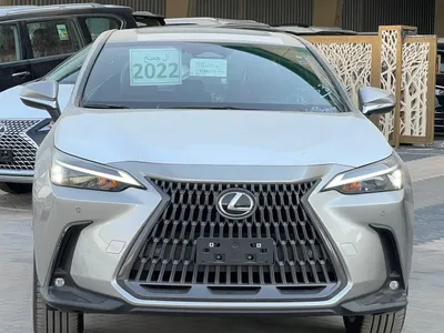 2022 لكزس إن إكس 350