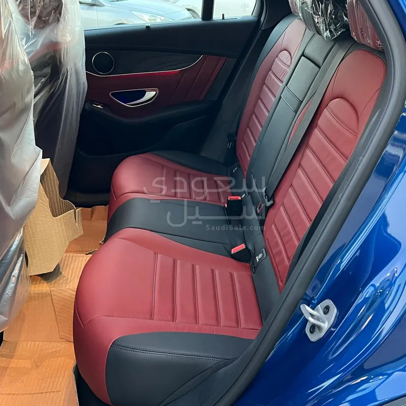 2022 مرسيدس - بنز جي إل سي 200