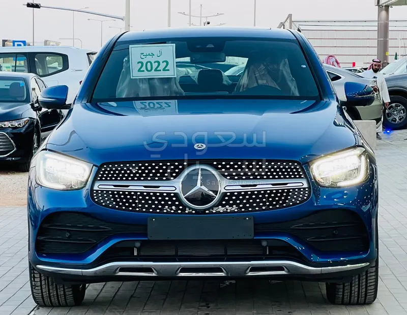 2022 مرسيدس - بنز جي إل سي 200