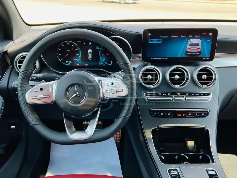 2022 مرسيدس - بنز جي إل سي 200