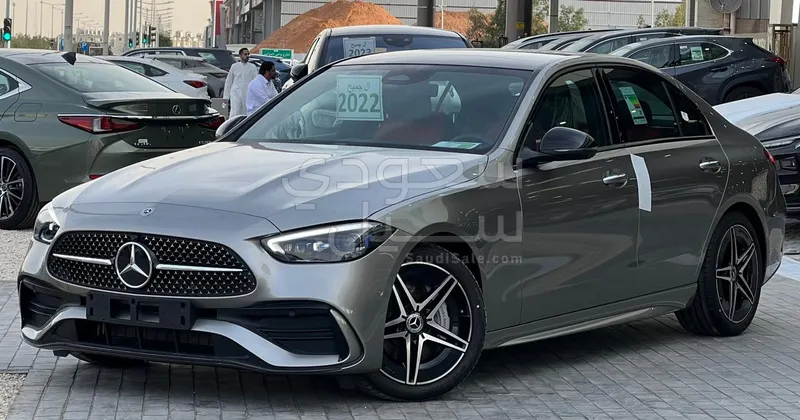 2022 مرسيدس - بنز سي 200