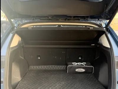 2023 فورد تيريتوري تيتانيوم بلس