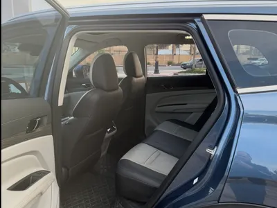 2023 فورد تيريتوري تيتانيوم بلس