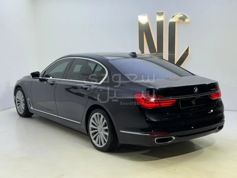 2019 بي ام دبليو الفئة السابعة 730 إل أي